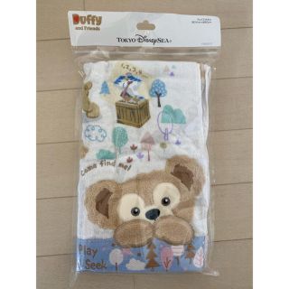 ディズニー(Disney)の【新品・未使用】Disney ダッフィー　フェイスタオル(タオル/バス用品)