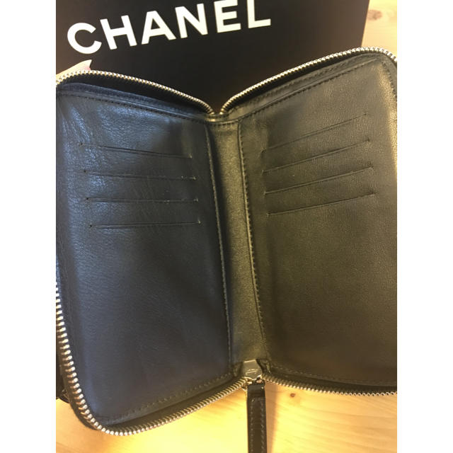 CHANEL(シャネル)の極美品　シャネル　チェーンウォレット　ポーチ レディースのバッグ(ショルダーバッグ)の商品写真