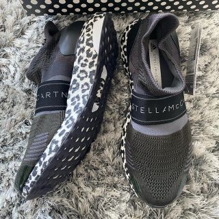 アディダスバイステラマッカートニー(adidas by Stella McCartney)の【みぃやん様　専用】(スニーカー)