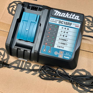 マキタ(Makita)のマキタ　充電器　DC18RF  未使用品(工具/メンテナンス)