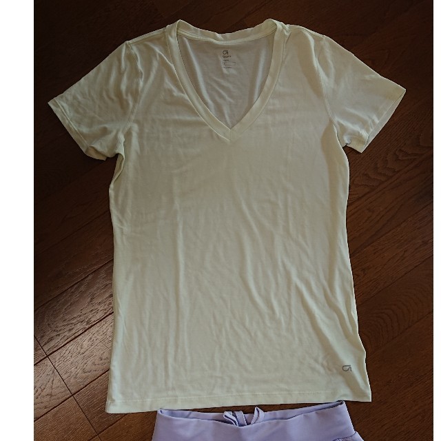 GAP(ギャップ)のGAP ノースリーブ Tシャツ ショートパンツ 5点セット レディースのトップス(Tシャツ(半袖/袖なし))の商品写真