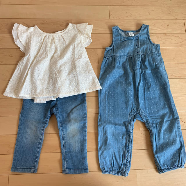 babyGAP(ベビーギャップ)のデニム、サロペット 2点セット！ キッズ/ベビー/マタニティのベビー服(~85cm)(パンツ)の商品写真