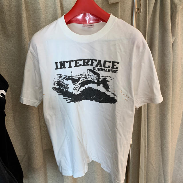 INTERFACE(インターフェイス)のインターフェイス　tシャツ　中古 メンズのトップス(Tシャツ/カットソー(半袖/袖なし))の商品写真