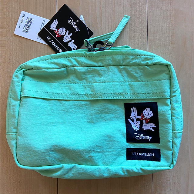 UNIQLO(ユニクロ)のミニーアンブッシュ　ショルダーバッグ　 レディースのバッグ(ショルダーバッグ)の商品写真