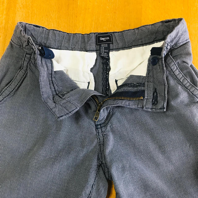 GAP(ギャップ)のハーフパンツ　gap 140 キッズ/ベビー/マタニティのキッズ服男の子用(90cm~)(パンツ/スパッツ)の商品写真