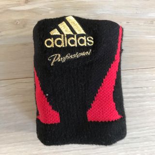 アディダス(adidas)のアディダスリストバンド未使用(バングル/リストバンド)