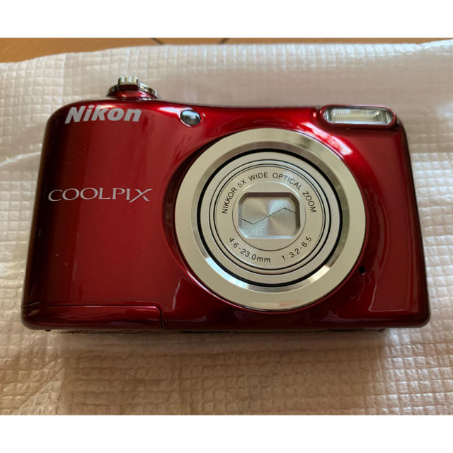 Nikon(ニコン)のNikon COOLPIX Affinity COOLPIX A10 RED スマホ/家電/カメラのカメラ(コンパクトデジタルカメラ)の商品写真