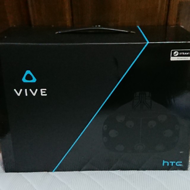 HTC(ハリウッドトレーディングカンパニー)のhtc vive エンタメ/ホビーのゲームソフト/ゲーム機本体(家庭用ゲーム機本体)の商品写真