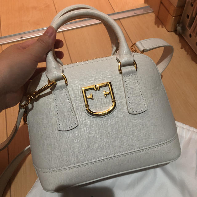新品!フルラ ファンタスティカ ショルダーバック ハンドバッグ - www