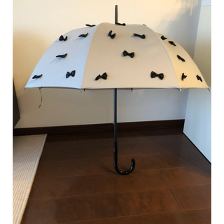 ドゥロワー(Drawer)のフランス製　ギドゥジャン　Guy de Jean ギィドゥジャン　美品　傘(傘)