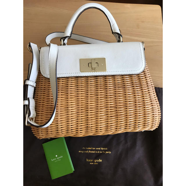 kate spade new york(ケイトスペードニューヨーク)のyawarakan様専用♠︎ kate spade  ケイトスペード かごバッグ レディースのバッグ(かごバッグ/ストローバッグ)の商品写真