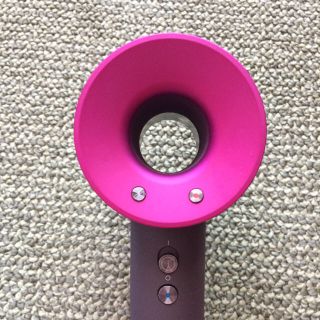 ダイソン(Dyson)のdyson supersonic ionic ダイソン ドライヤー(ドライヤー)