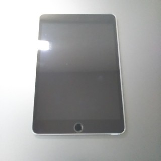 アイパッド(iPad)のiPad mini 4 Wi-Fi 64GB Space Gray ケース付き(タブレット)