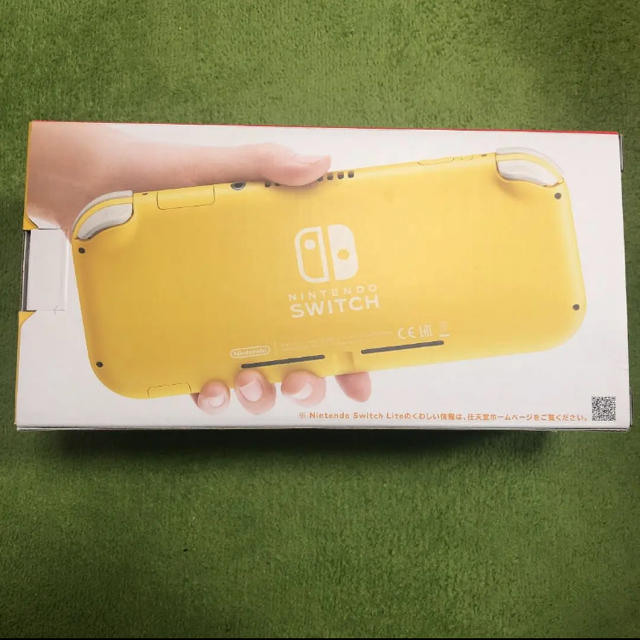 Nintendo Switch(ニンテンドースイッチ)のNintendo Switch Lite イエロー スイッチ ライト エンタメ/ホビーのゲームソフト/ゲーム機本体(家庭用ゲーム機本体)の商品写真