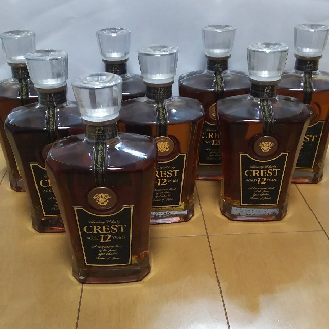 サントリークレスト 12年 700ml 8本 獅子・響 サントリークレスト 12年 700ml 8本 獅子・響