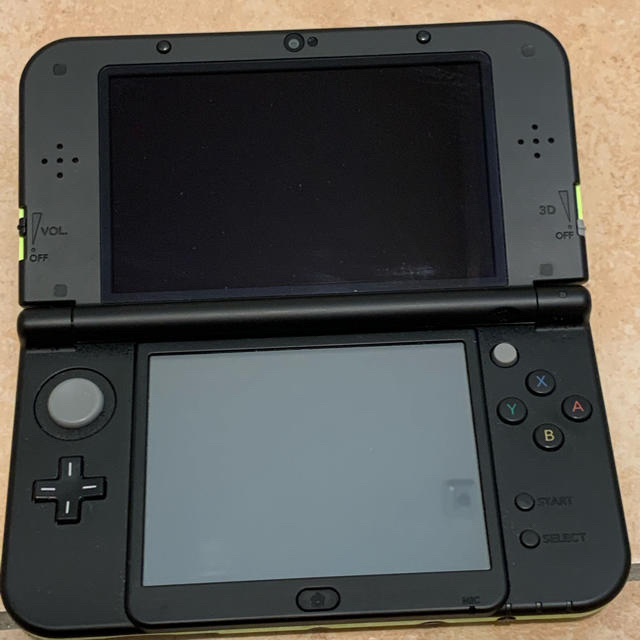 Newニンテンドー3DS LL ライム×ブラック 美品 - 携帯用ゲーム機本体