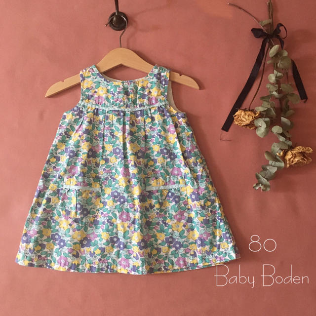 イギリスベビー服＊Baby Boden ベビーボーデン フラワー柄ワンピース