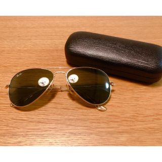 レイバン(Ray-Ban)の最終値下げ！RayBan レイバン サングラス　ティアドロップ　ケース付き(サングラス/メガネ)