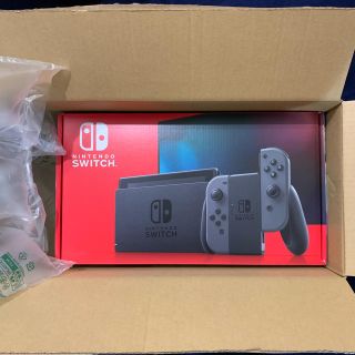 ニンテンドースイッチ(Nintendo Switch)の新品 Nintendo Switch グレー 本体(家庭用ゲーム機本体)