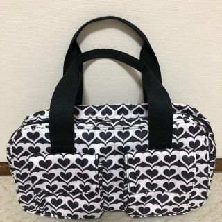 レスポートサック(LeSportsac)のLeSportsac✨モノトーンハートのハンドバッグ(ハンドバッグ)