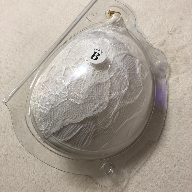 BRADELIS New York(ブラデリスニューヨーク)の【ブラデリス】ヌーブラ・エアライト ヴォーグ Nubra（正規品） レディースの下着/アンダーウェア(ヌーブラ)の商品写真