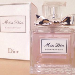 クリスチャンディオール(Christian Dior)のMiss Dior ブルーミングブーケ(香水(女性用))