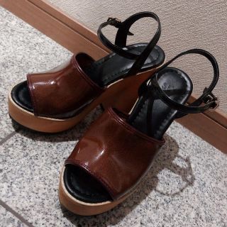 スライ(SLY)のWOOD HEEL CHUNKY SANDAL(サンダル)