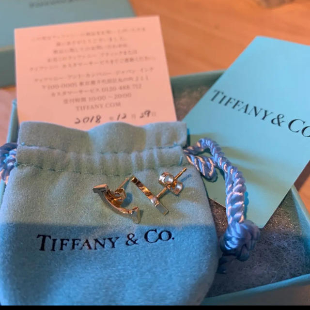 Tiffany & Co.(ティファニー)のティファニー　スマイルピアス　18k gold 再出品 レディースのアクセサリー(ピアス)の商品写真