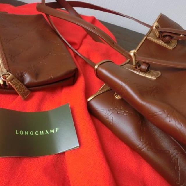 LONGCHAMP(ロンシャン)の新品■ロンシャンA4トートバッグモカ茶色ポーチ付きLONGSHAMPプリアージュ レディースのバッグ(トートバッグ)の商品写真