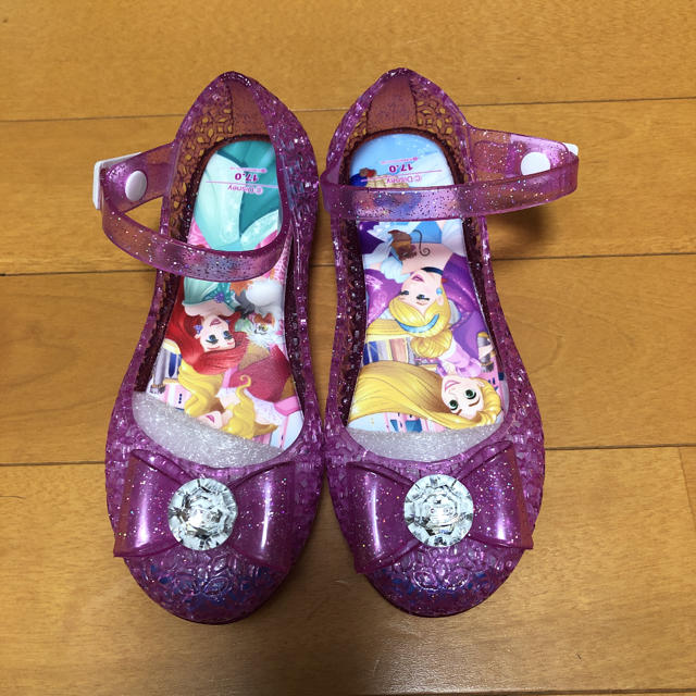 Disney(ディズニー)のプリンセス光るサンダル キッズ/ベビー/マタニティのキッズ靴/シューズ(15cm~)(サンダル)の商品写真