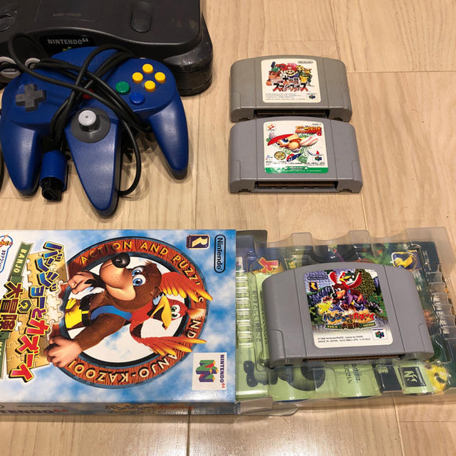 NINTENDO 64(ニンテンドウ64)のニンテンドー64本体のみ エンタメ/ホビーのゲームソフト/ゲーム機本体(家庭用ゲーム機本体)の商品写真