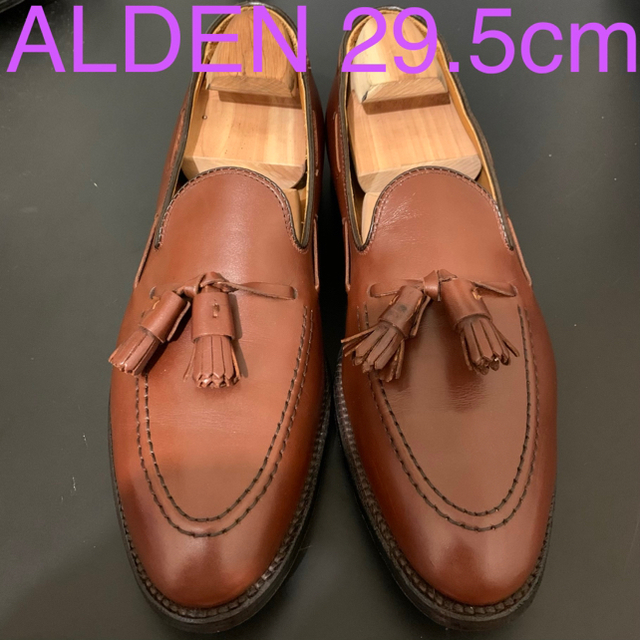 ALDEN タッセルローファー(560) 美品 メンズ 靴/シューズ ...