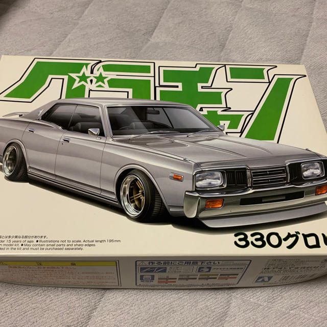 AOSHIMA(アオシマ)の値下げ中！再販なし　アオシマ　グラチャン330グロリア エンタメ/ホビーのおもちゃ/ぬいぐるみ(プラモデル)の商品写真