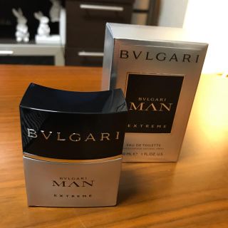 ブルガリ(BVLGARI)の【ほぼ新品】ブルガリ マン エクストリーム EDT SP 30ミリ(香水(男性用))