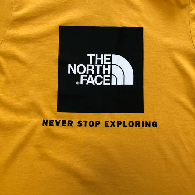 THE NORTH FACE(ザノースフェイス)の【数量限定】 ノースフェイス　キッズ　ボックスロゴTシャツ　マスタード　160 キッズ/ベビー/マタニティのキッズ服男の子用(90cm~)(Tシャツ/カットソー)の商品写真