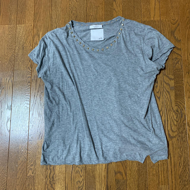 ヴァレンチノ Tシャツ スタッズ フェンディ グッチ シャネル