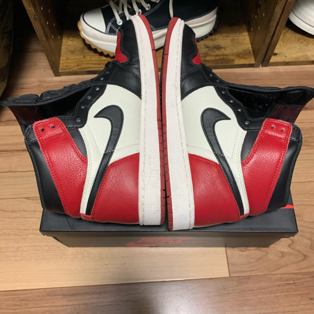 NIKE(ナイキ)のNike Jordan 1 Bred Toe つま赤　ジョーダン　ナイキ メンズの靴/シューズ(スニーカー)の商品写真