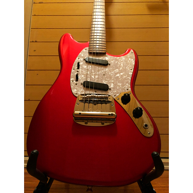 Fender mustang 1