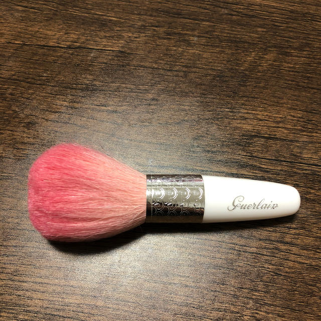 GUERLAIN(ゲラン)のゲラン　メテオリット用ブラシ コスメ/美容のメイク道具/ケアグッズ(ブラシ・チップ)の商品写真