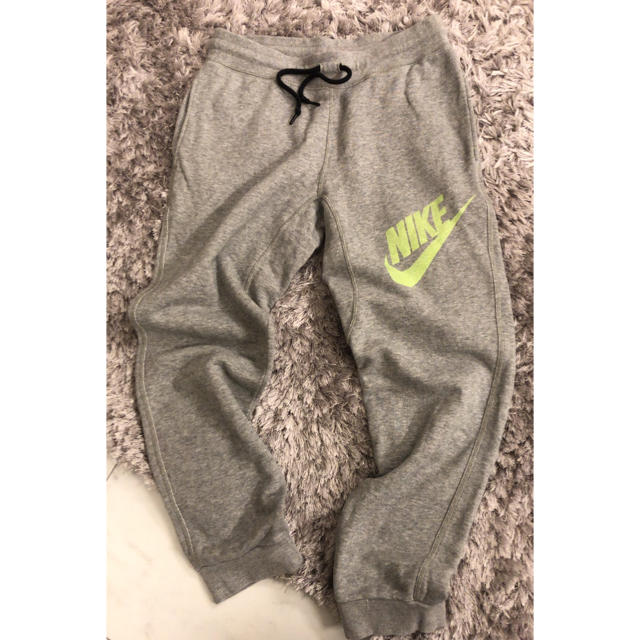 NIKE(ナイキ)の★ナイキ★スウェット上下★フード付き メンズのメンズ その他(その他)の商品写真