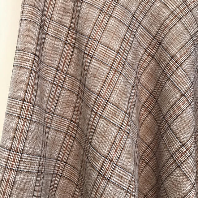 dholic(ディーホリック)の韓国通販　スカート レディースのスカート(ひざ丈スカート)の商品写真