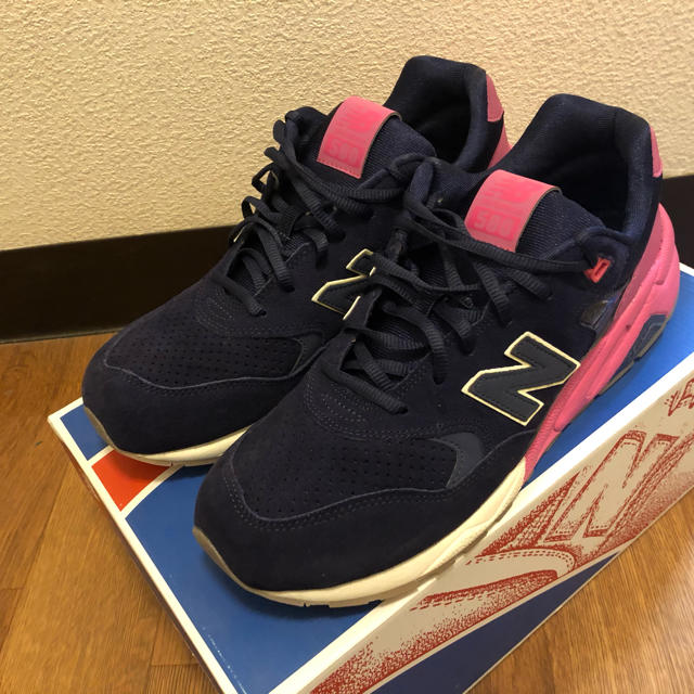 New Balance(ニューバランス)の売り切り　ニューバランス　スニーカー　28.5 メンズの靴/シューズ(スニーカー)の商品写真