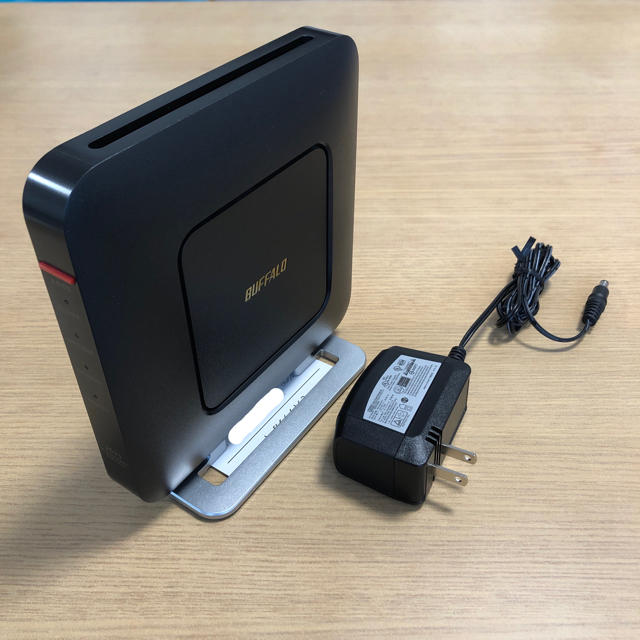 Buffalo(バッファロー)のBUFFALO WiFiルーター　WSR-2533DHP スマホ/家電/カメラのPC/タブレット(PC周辺機器)の商品写真