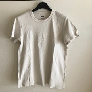 ユニクロ(UNIQLO)のユニクロユー　300円　Tシャツ　ベージュ(Tシャツ(半袖/袖なし))