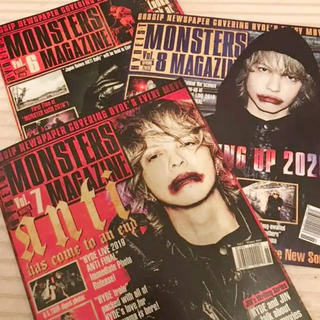 ラルクアンシエル(L'Arc～en～Ciel)のMONSTERS MAGAZINE hydeist限定 3冊 最新号♡美品(音楽/芸能)