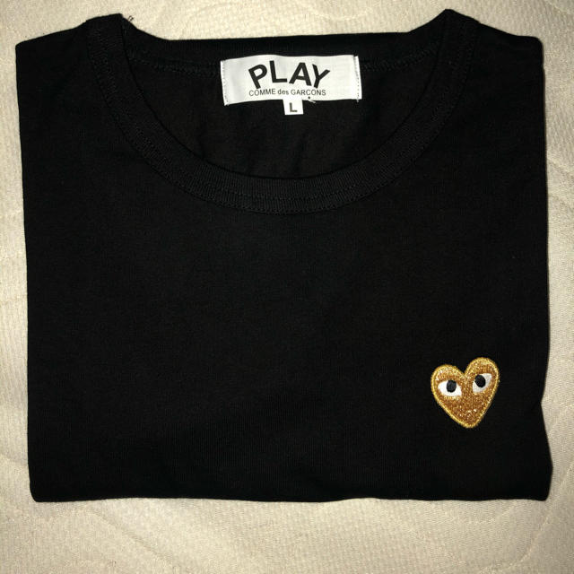 COMME des GARCONS(コムデギャルソン)の新品★COMME des GARCONS PLAY★コムデギャルソン★ メンズのトップス(Tシャツ/カットソー(半袖/袖なし))の商品写真