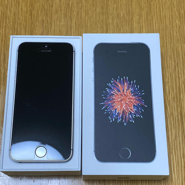 iPhone SE Space Gray 32 GB SIMフリー X72