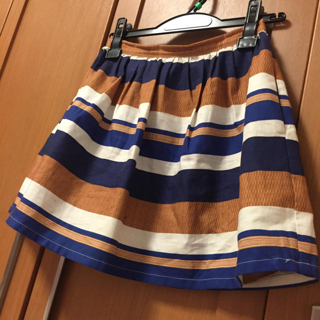 EMODA(エモダ)のマルチボーダー フレアスカート レディースのスカート(ミニスカート)の商品写真