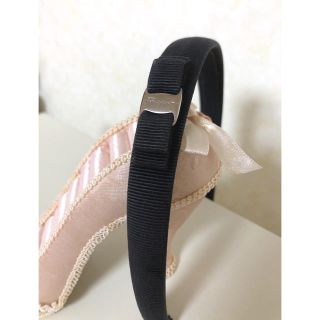 フェラガモ(Ferragamo)のFerragamo フェラガモ ♡ カチューシャ　ヴァラ  リボン　ブラック(カチューシャ)