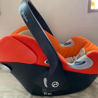 サイベックス(cybex)の【ふーちゃん様専用】サイベックス CYBEX エイトンQ(自動車用チャイルドシート本体)